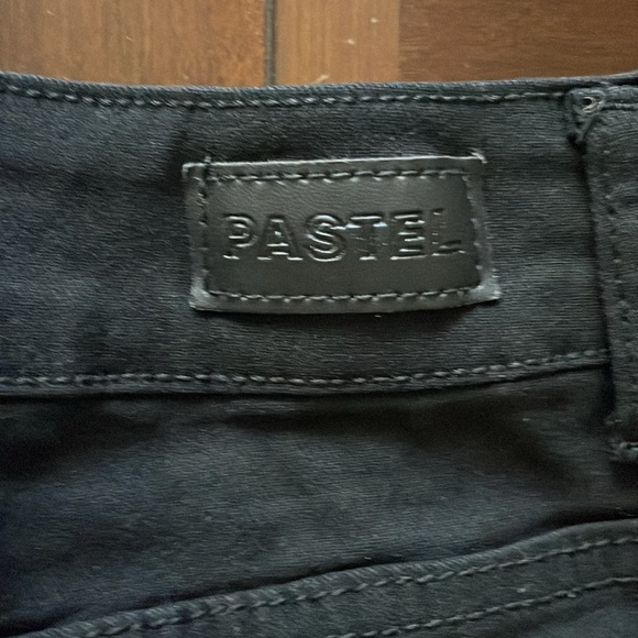 Pastel Women's size medium black Jeggings - Picture 9 of 10